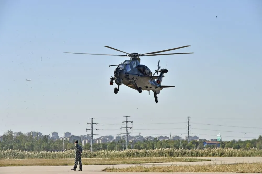 中國駐港解放軍直升機墜機　封鎖消息1天後稱「無人傷亡」