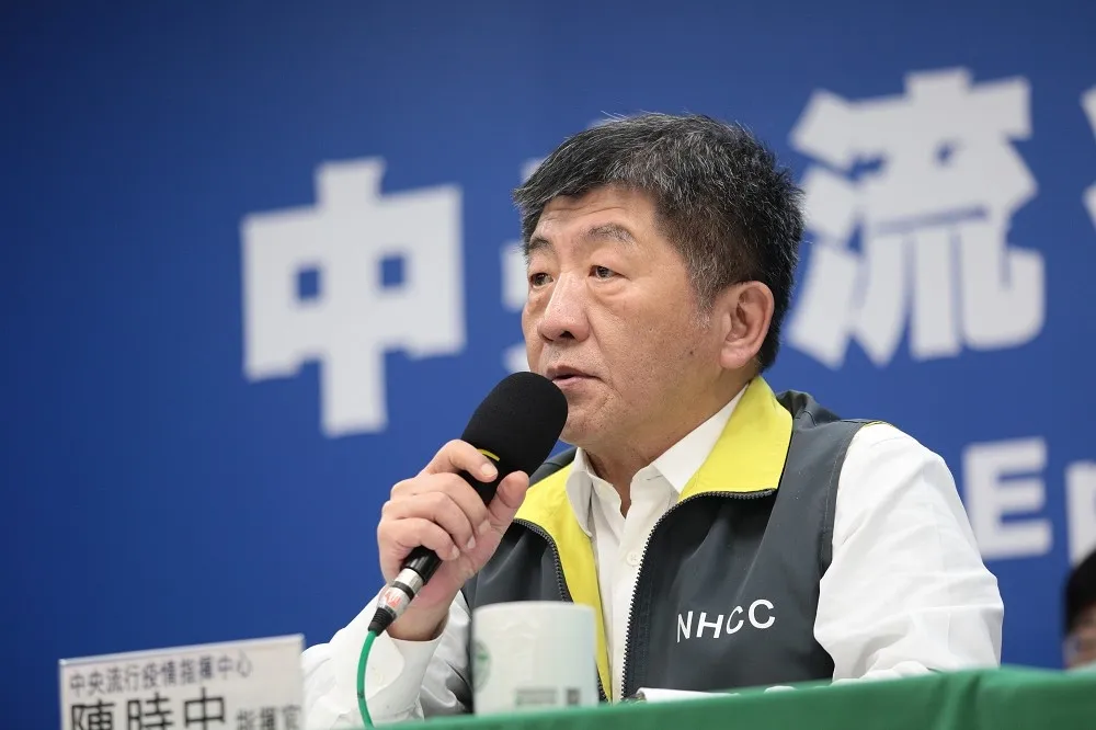 【擴大社區監測5條件】發燒或急性呼吸道感染或嗅、味覺異常　可通報採檢