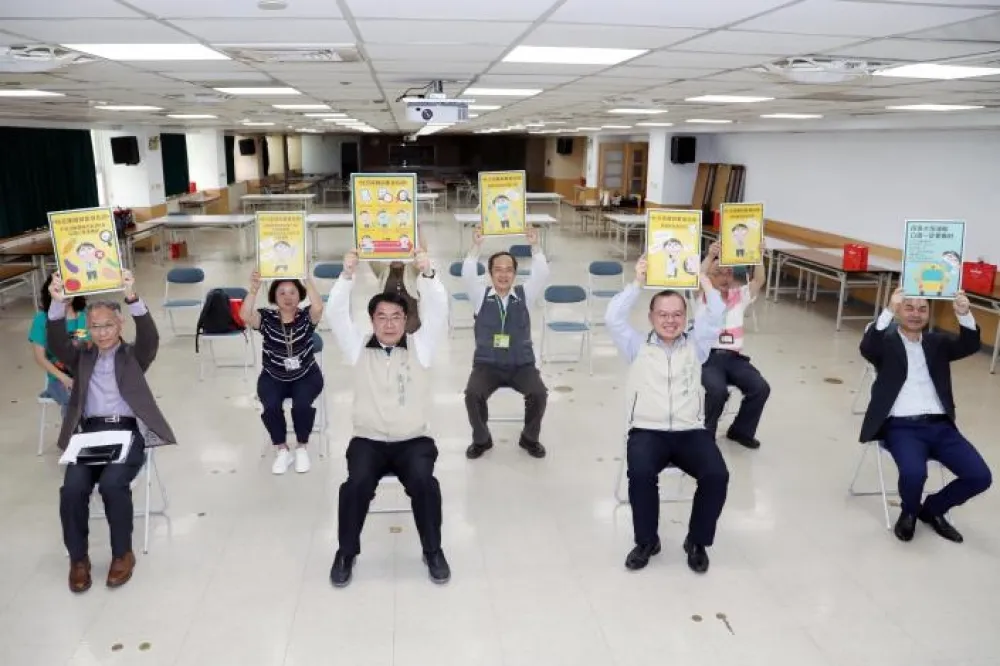 南市9日起搭公車需戴口罩 市長黃偉哲落實防疫工作