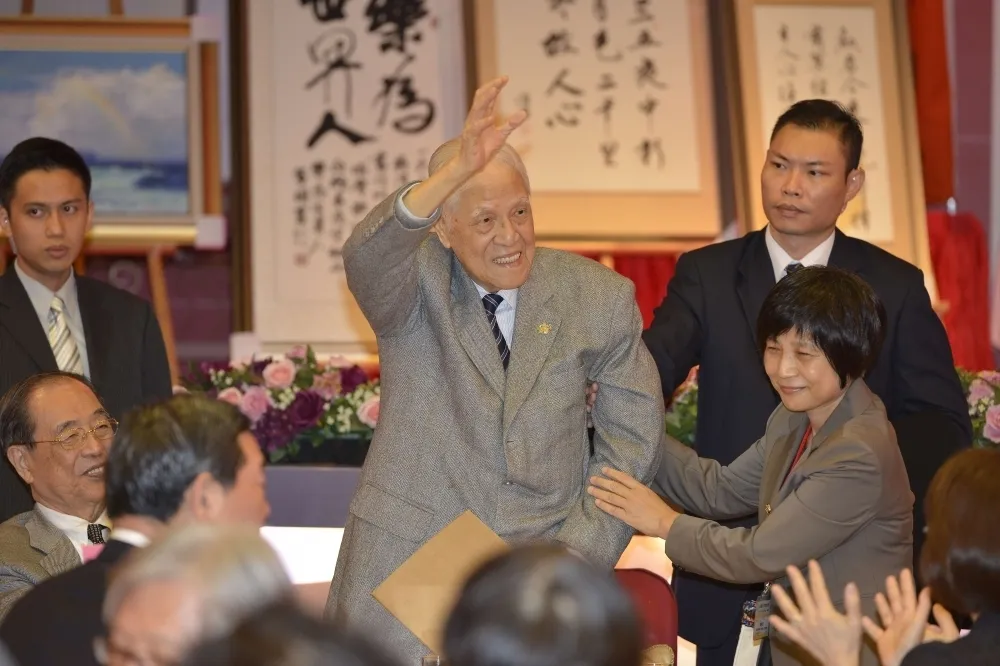 【快訊】前總統李登輝今晚7點24分病逝　享耆壽98歲
