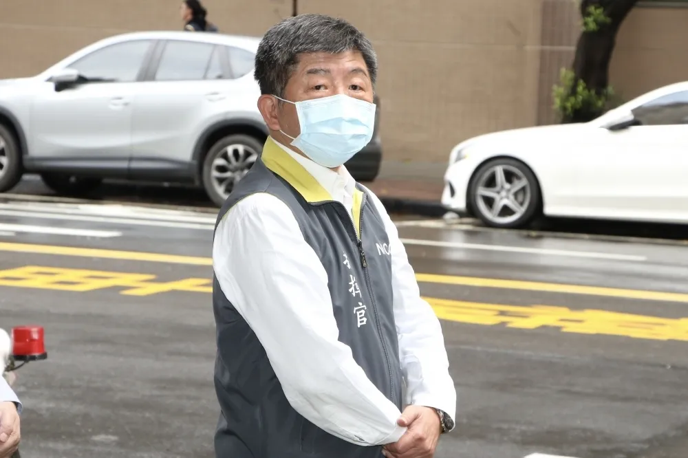 找到本土確診店員感染源　曾與案301實踐師喝飲料1小時