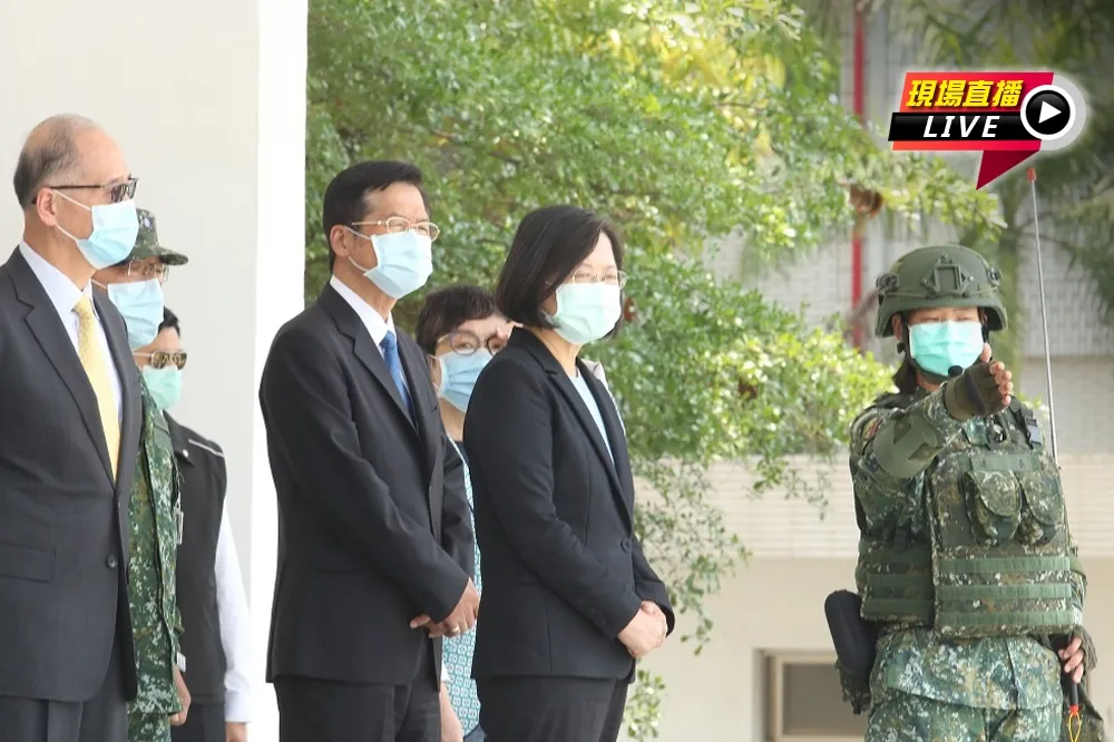 【直播】疫情緊張中國軍機不斷擾台　蔡總統視導陸軍43砲指部