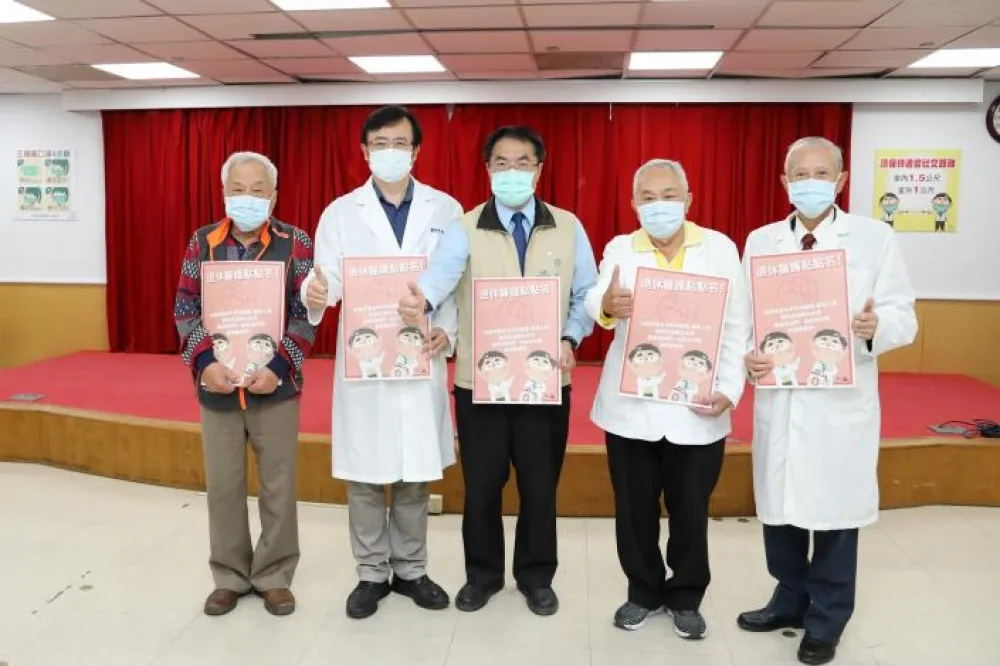 號召退休醫護重回崗位 台南市長黃偉哲感謝並宣示防疫決心