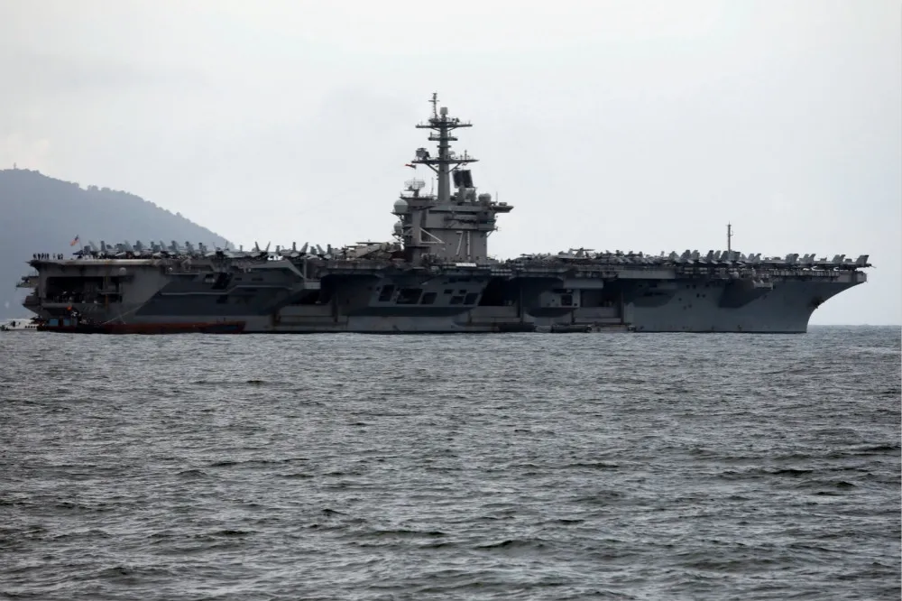 【關島檢疫】美「羅斯福號」航艦550人確診　防長鬆口：考慮讓原艦長復職