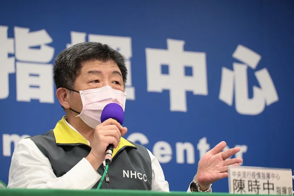 離鄉30年旅美夫婦返台後確診挨轟　蘇揆盼體諒：碰到疫情返鄉是人之常情