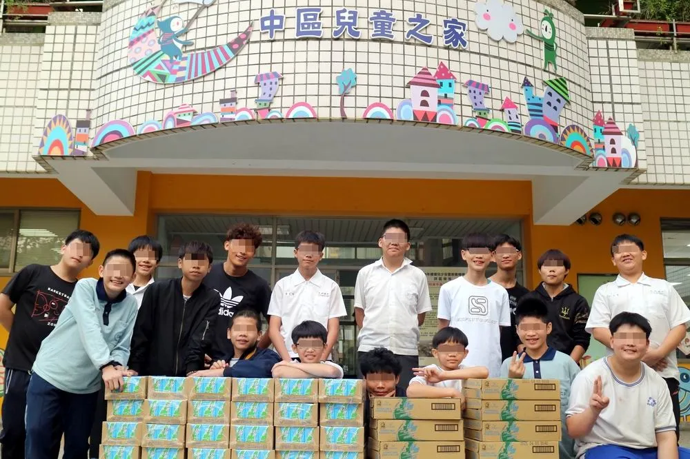 維他露基金會贈千箱運動飲料至全國80所育幼院