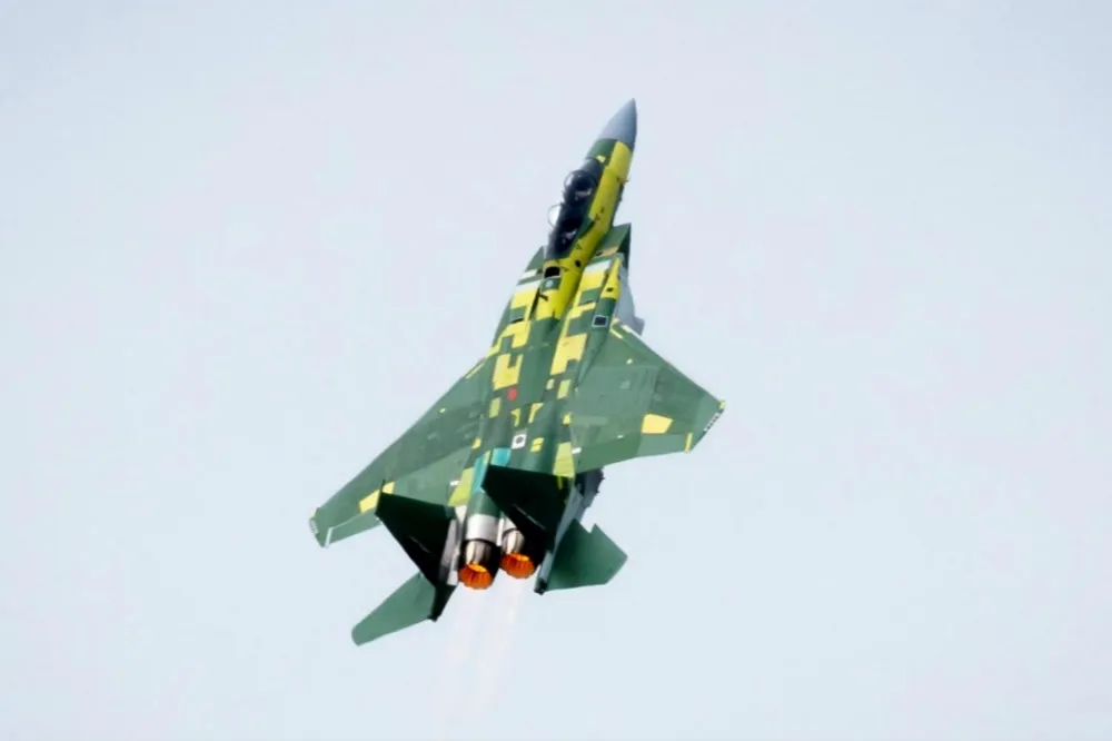 【總價62億美元】最新版打擊鷹　卡達F-15QA戰機完成首次飛行