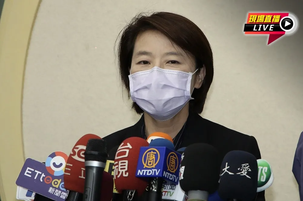 【直播】因呼吸道症狀發燒38度　黃珊珊：我二採陰性已解除