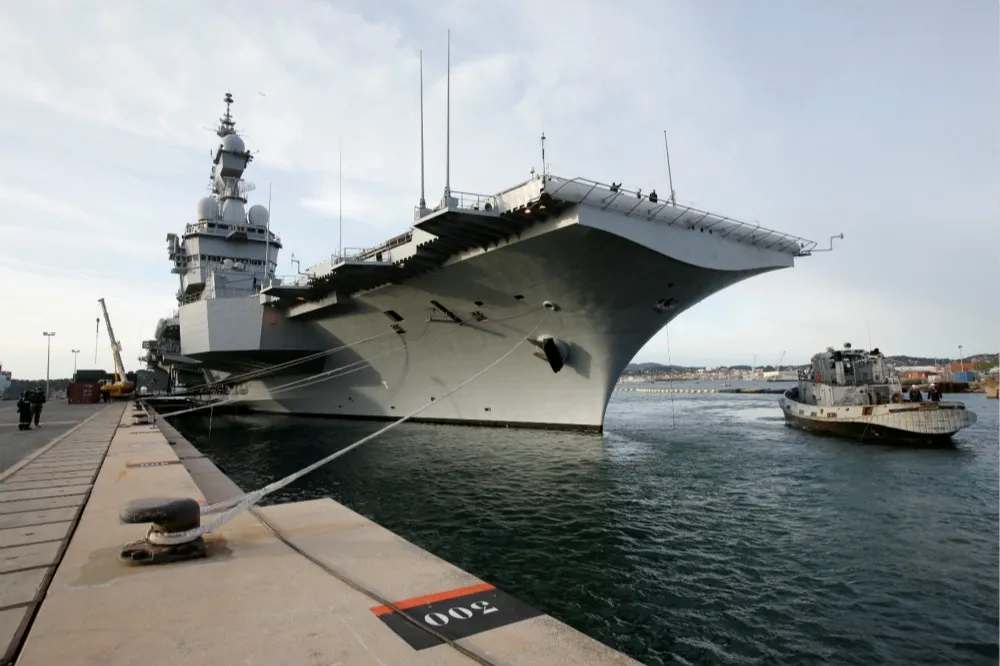 【六成感染】比美軍更嚴重　法國「戴高樂號」航艦驗出1046名官兵確診