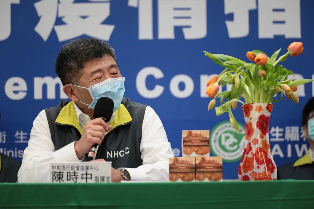 【疫起送暖】健保App開放「捐口罩」　荷蘭贈台灣醫護3999朵鬱金香