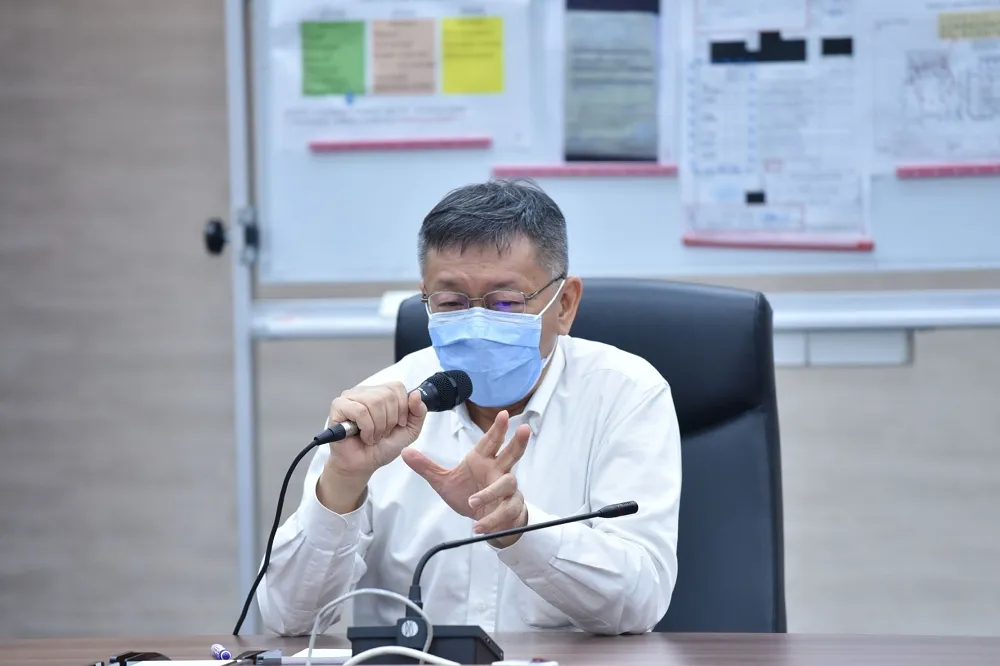 錢櫃惡火遭追問市府責任　柯文哲：法律訂在那裡人民就有遵守義務