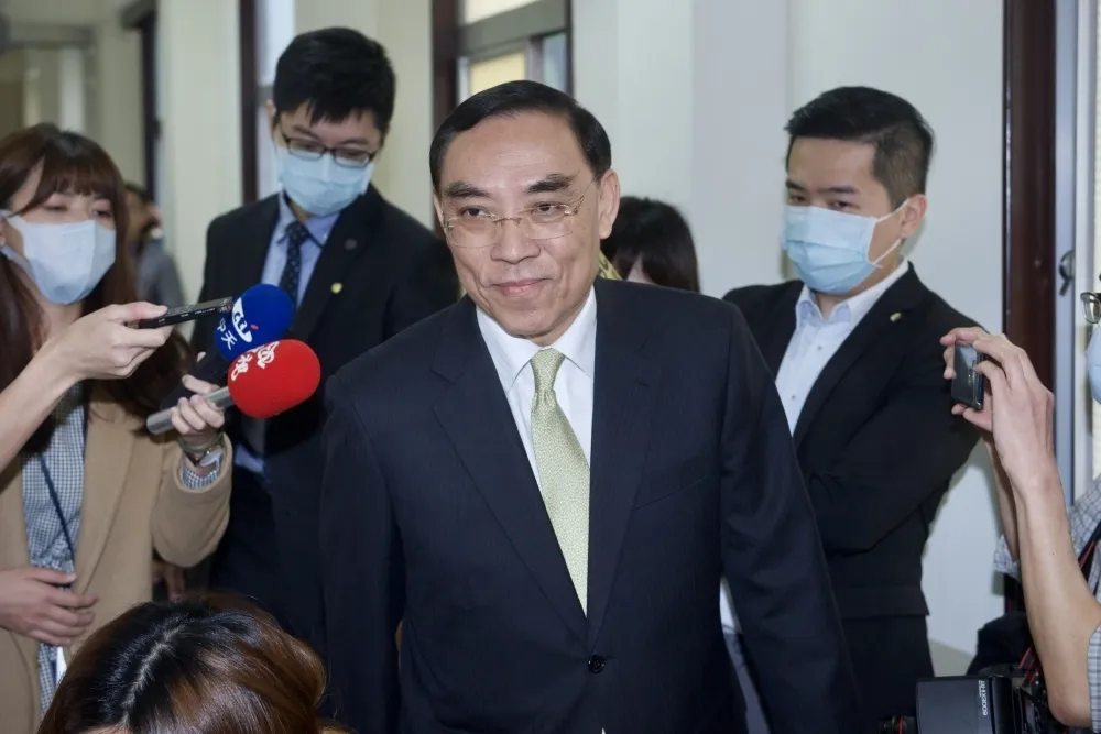 【殺鐵警無罪】法務部長斥犯行「天地不容」　廢死聯盟執行長沉默轉貼3文
