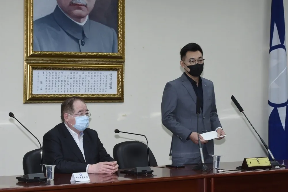 國民黨怎麼面對「中華民國」成了中共眼下的「B型台獨」
