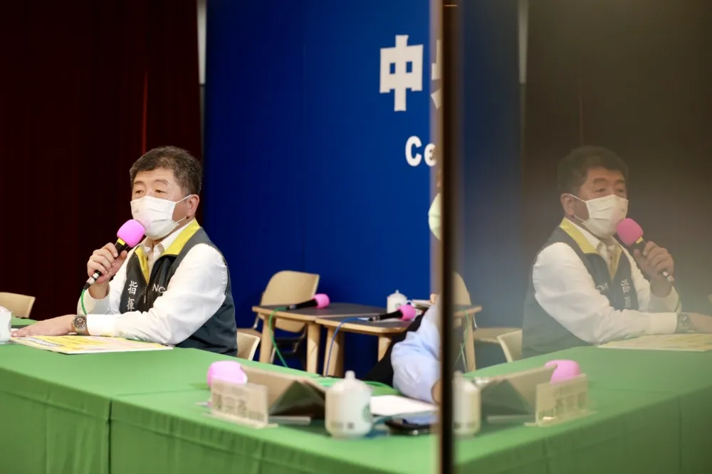 【八大行業誰解禁】柯文哲批中央「不想負責」　陳時中：我不可能每天跑酒店