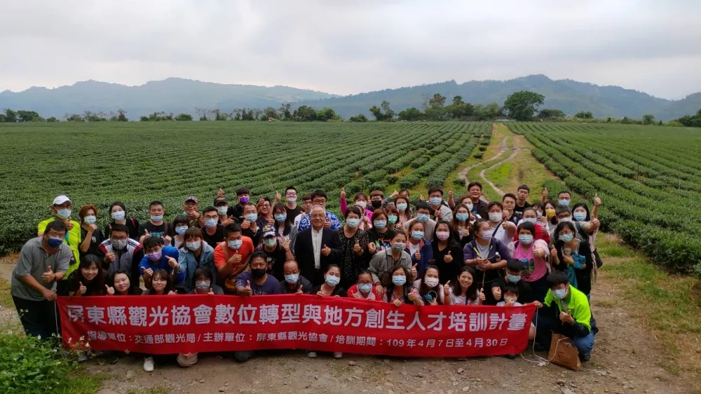 屏東縣觀光協會：逆境不抱怨！防疫不鬆懈！蹲下練功跳更高！