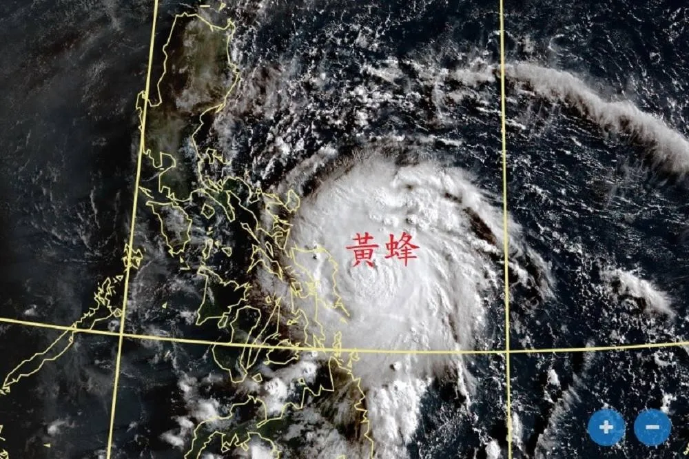 黃蜂雲系「接近正圓」　鄭明典：代表颱風強度不會太弱