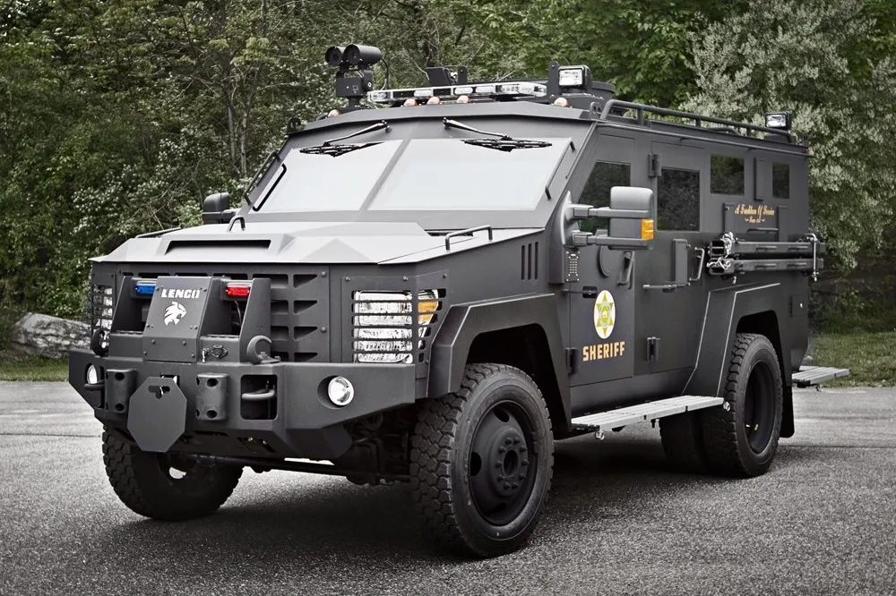 台首引進「神鬼認證」警用反恐裝甲車　保一總隊完成Lenco Bearcat G2接訓