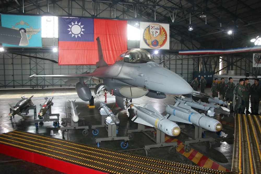 F-16V軍購或可延緩以加強抗疫