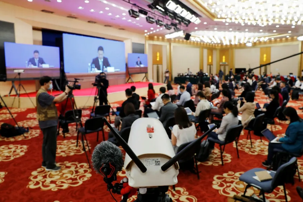 【2020中國兩會】毋需香港立法會同意　「港版國安法」由北京全國人大審議通過後實施