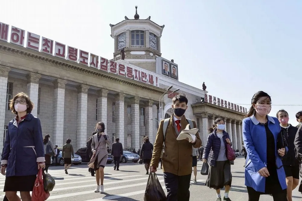 【新冠肺炎】北韓國衛院長接受《新華社》專訪：0確診歸功金正恩超前部署