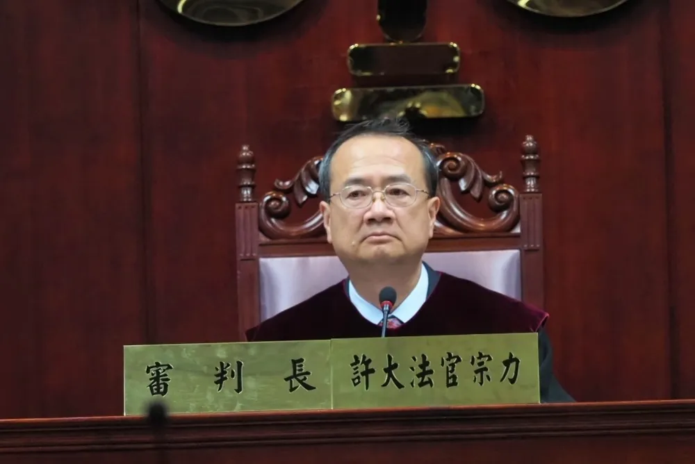 刑法「通姦罪」走入歷史　許宗力：個人婚姻尚不致損及公益