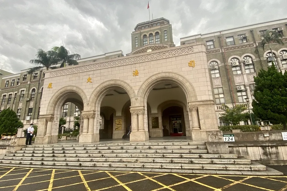 【通姦除刑】在監3人晚間獲釋　全台法院審理中162案判決免訴