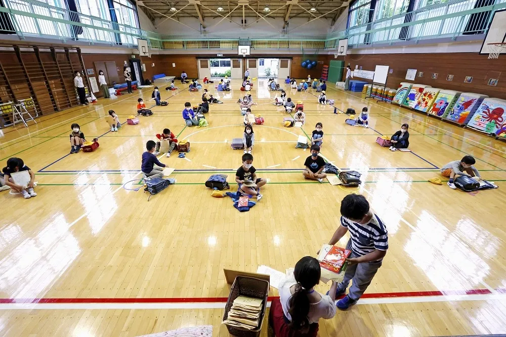 【新冠肺炎】日、韓集體感染病例突增　全球累計616萬4784人確診、37萬1987人死亡