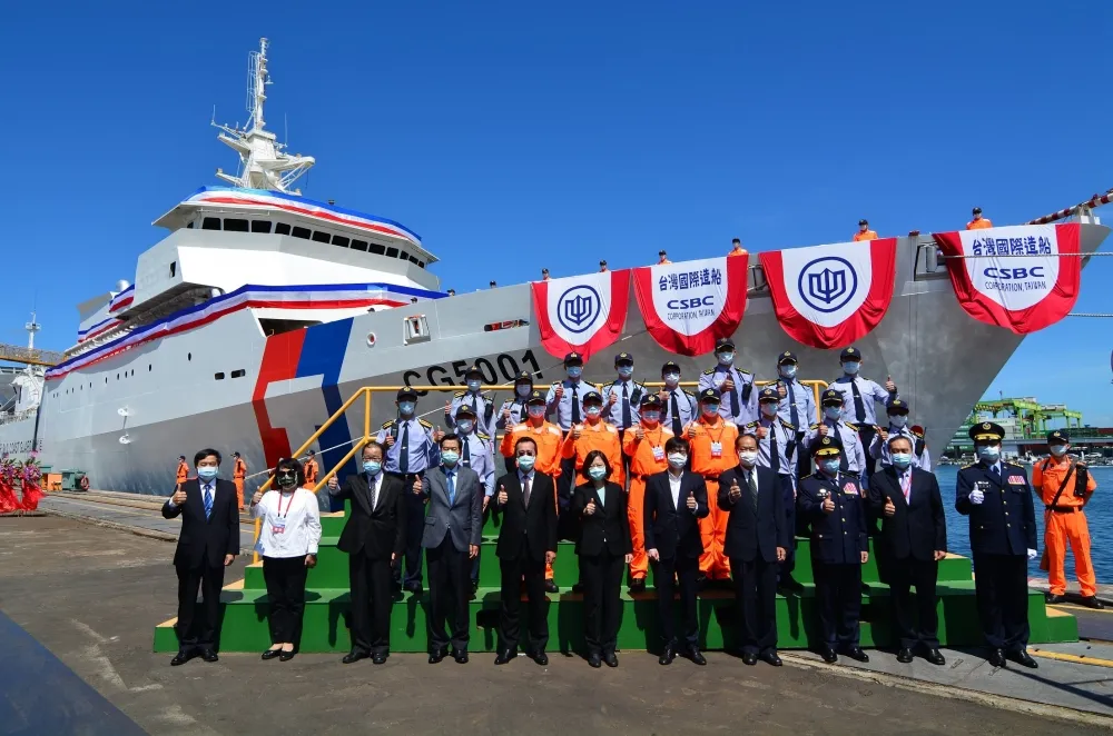 主持4千噸級「嘉義艦」下水典禮　蔡英文：「國艦國造」的雙重里程碑