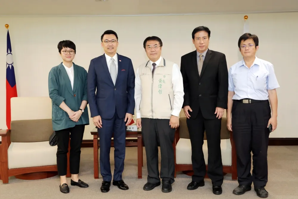 台南拚國際外交合作 新加坡代表葉偉傑拜會市長黃偉哲 