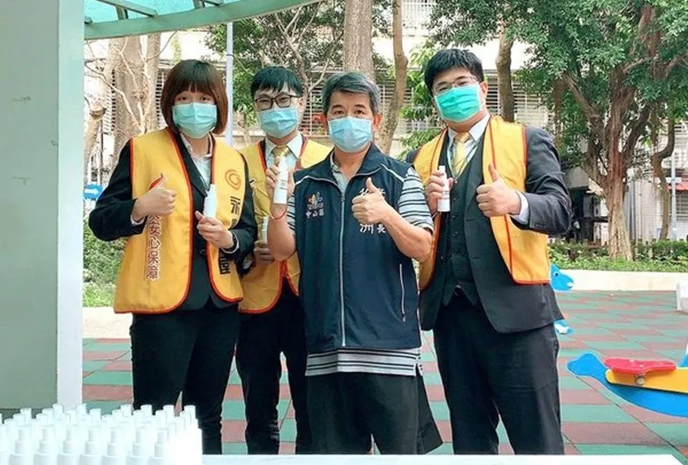 永慶力挺＋0！　捐在地150所校園防疫帳篷、1.2萬罐酒精