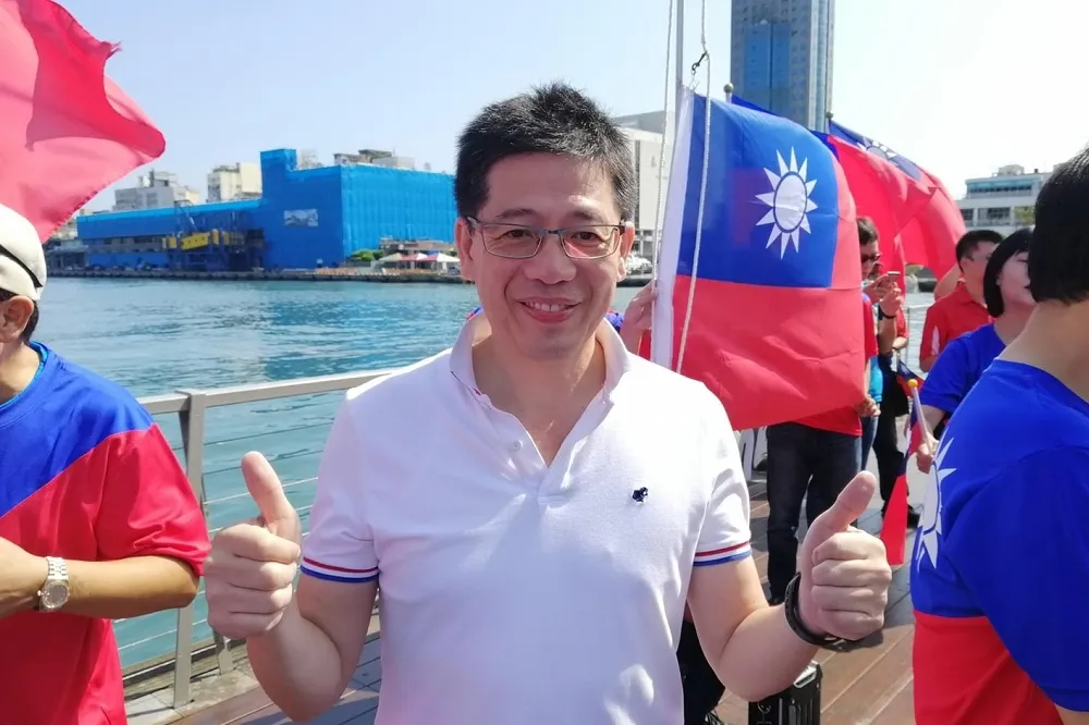 謝立功未交論文遭海大不續聘？　校方澄清：是因接民眾黨秘書長才辭