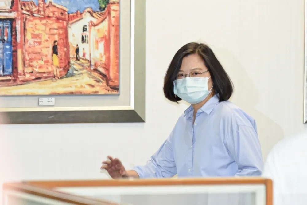 蔡英文中常會裁示通過罷韓聲明　批藍營倡「不投票」是反民主