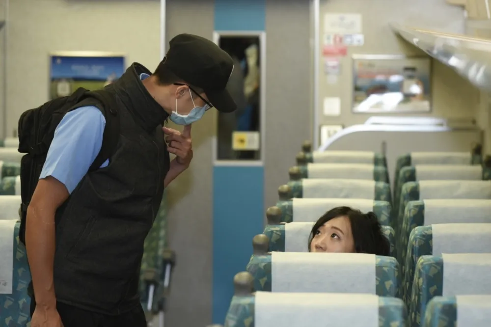 大眾運輸解封規定　林佳龍一張表解釋給你看