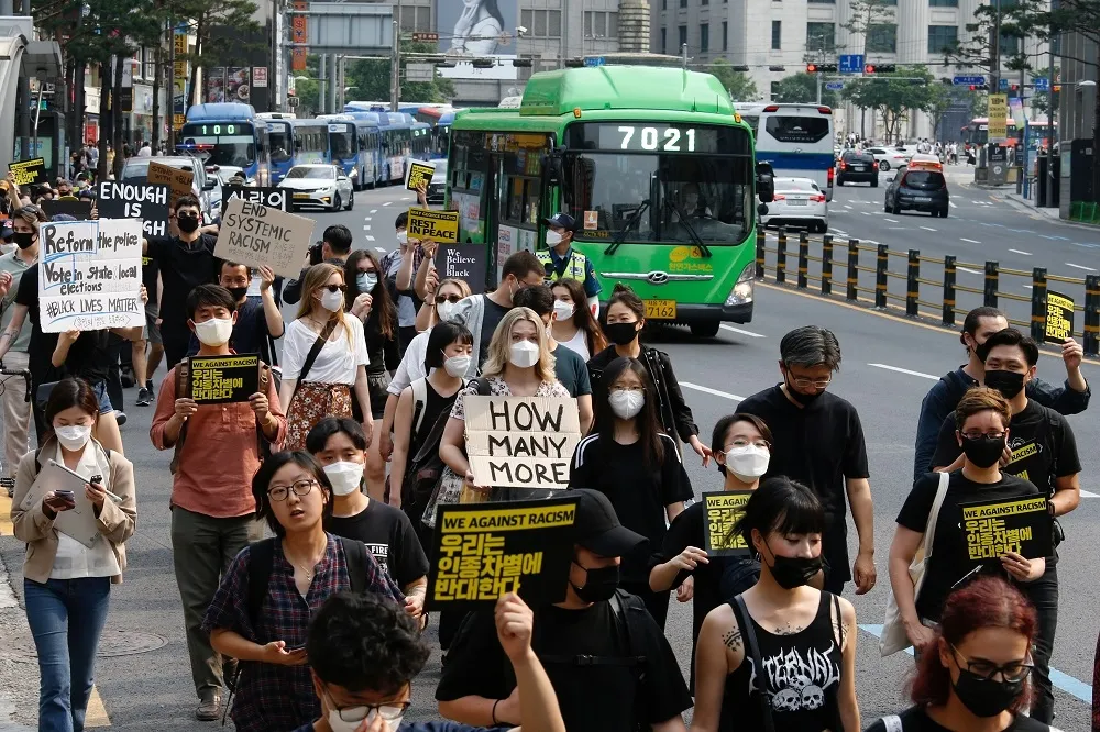 【新冠肺炎】南韓群聚感染難控制日增50例　全球累計731萬8124人染疫、41萬3648人死亡