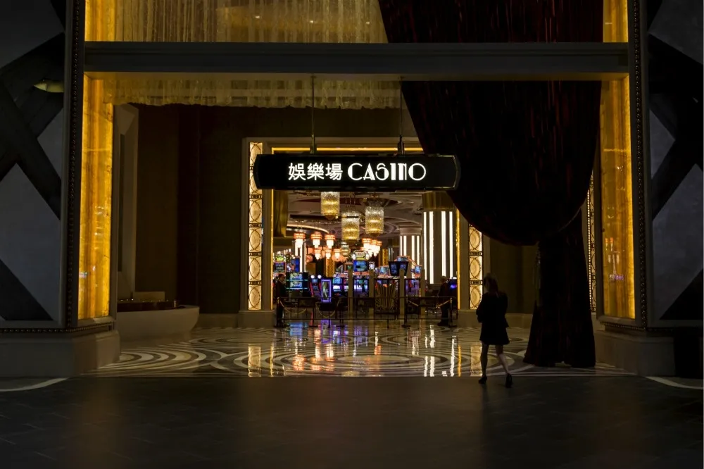 投書：一國兩制下　港澳兩個世界