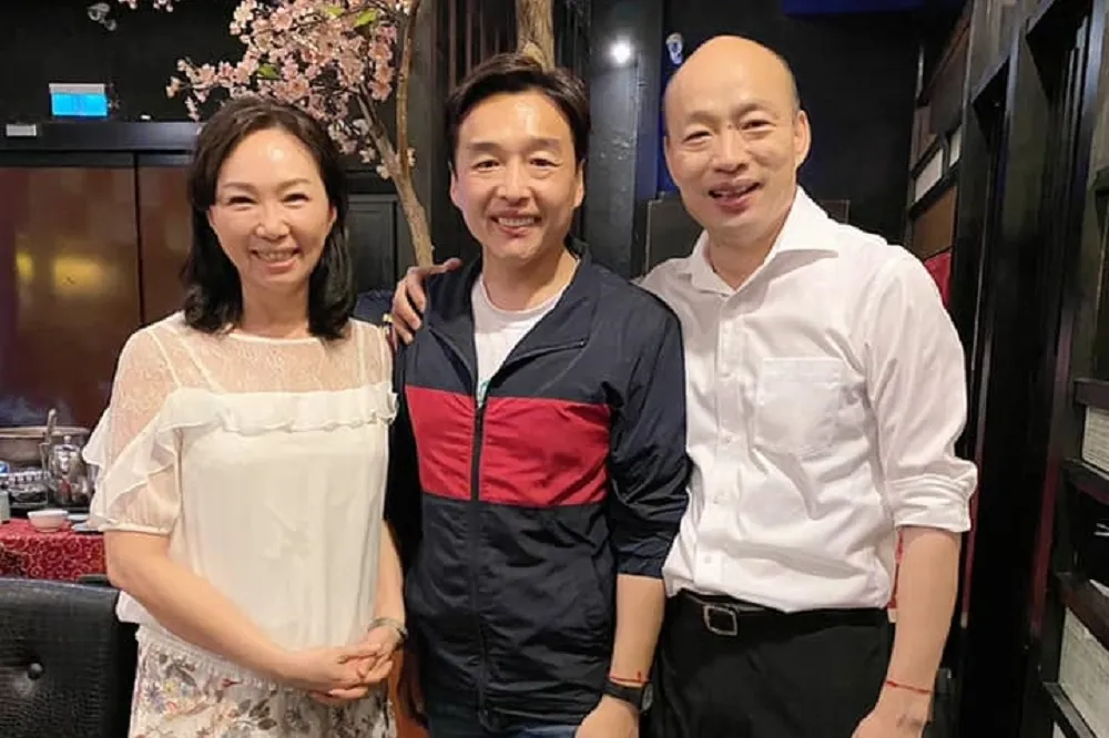 【高市長補選】曹桓榮「領表」獲韓粉支持　尬李雅靜、黃紹庭拚徵召