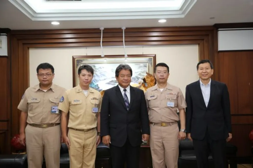 海軍左營後指部來訪 郭信良議長邀海軍樂儀隊在議長盃獻藝