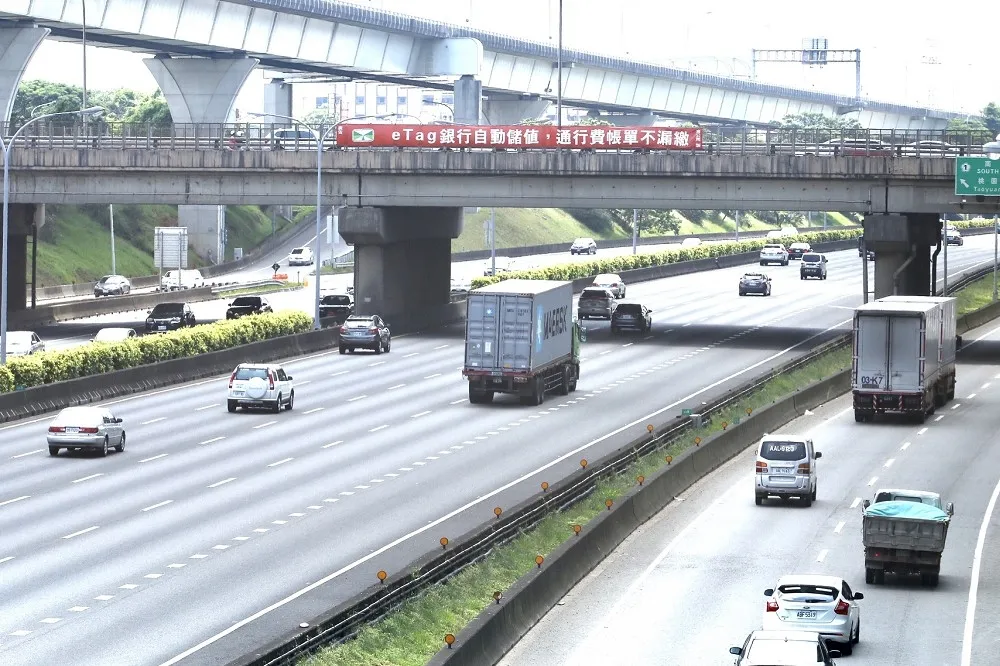 端午連假第3天爆返鄉車潮　國5北上頭城段起車速僅33km