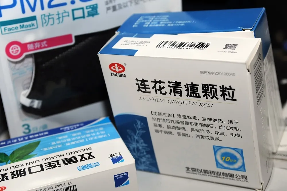 【中藥大外銷】連花清瘟列北京新冠肺炎用藥　海外售價暴漲藥廠營收翻倍