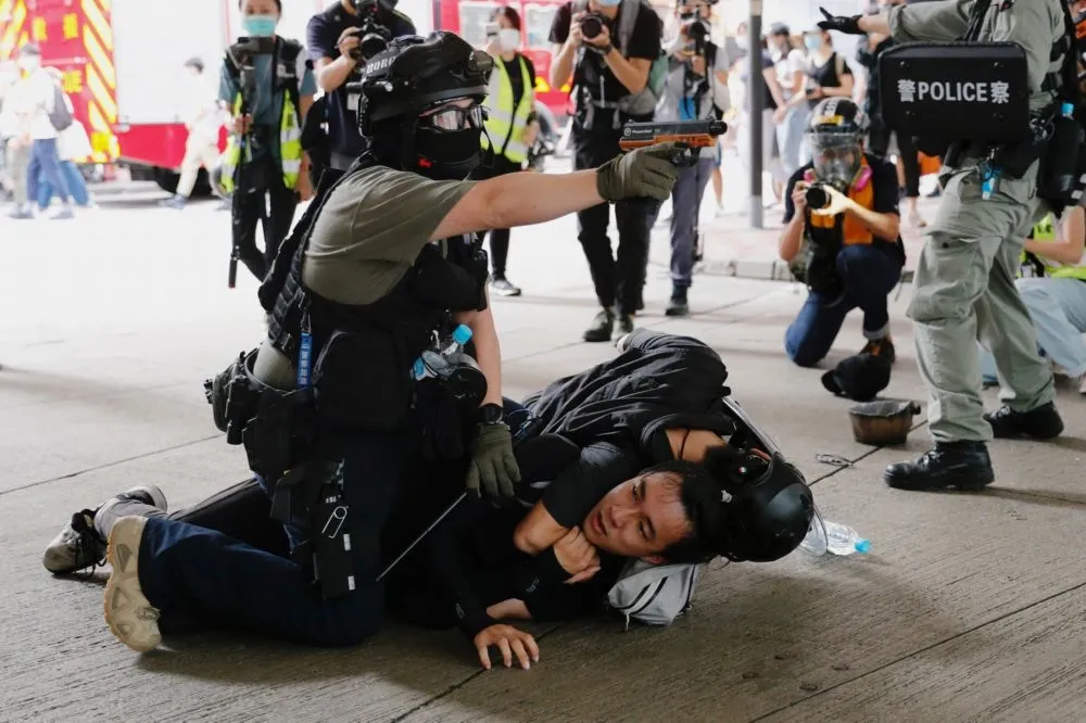 【直播】香港民陣號召群眾七一大遊行　持有中華民國國旗也不行、銅鑼灣已逮捕30人