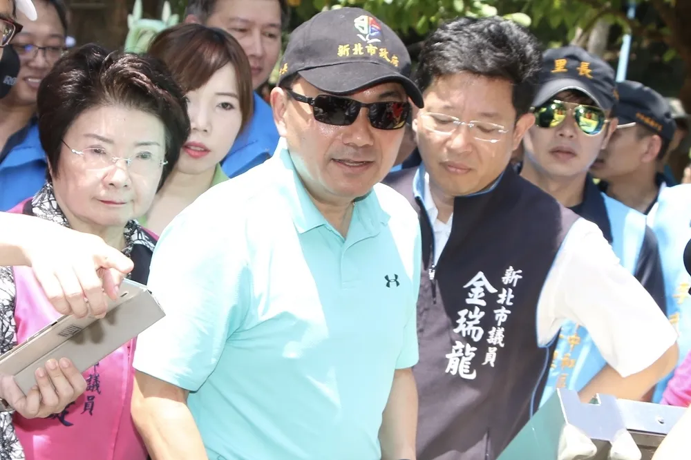 新北校園有望先行「高溫假」？　侯友宜：需教育部統一規範