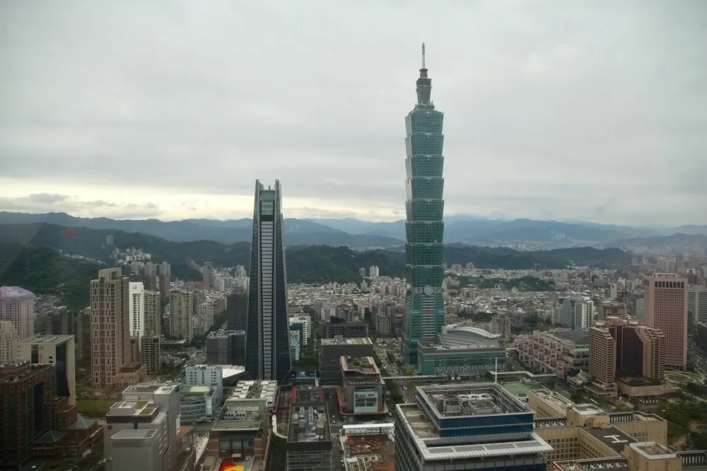 投書：金融環境混亂無效率　如何取代香港
