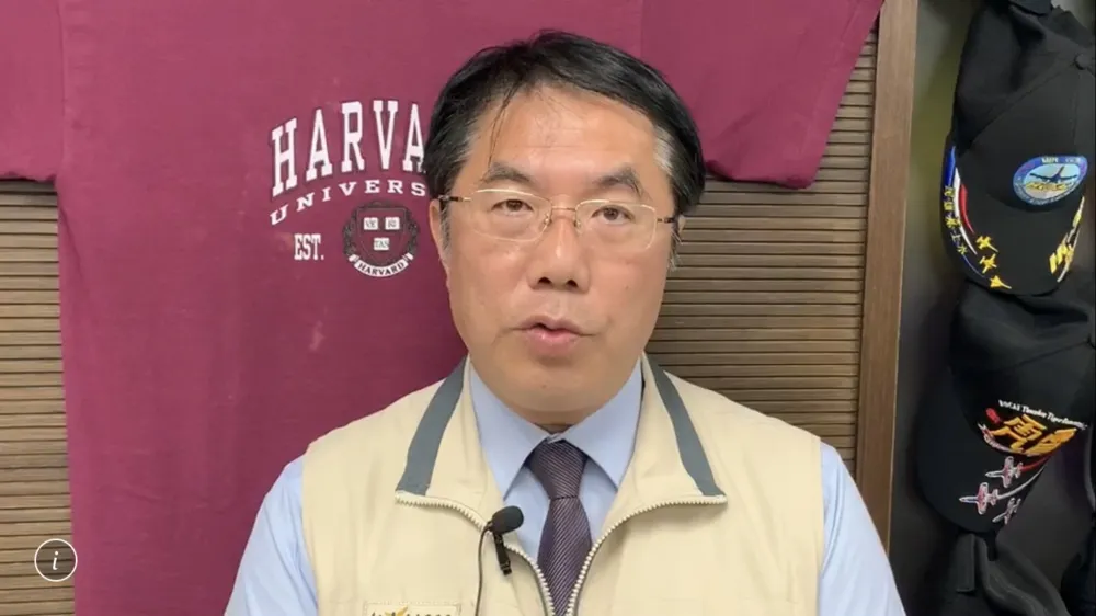 台南市警局長周幼偉突遭警政署調職  市長黃偉哲不捨