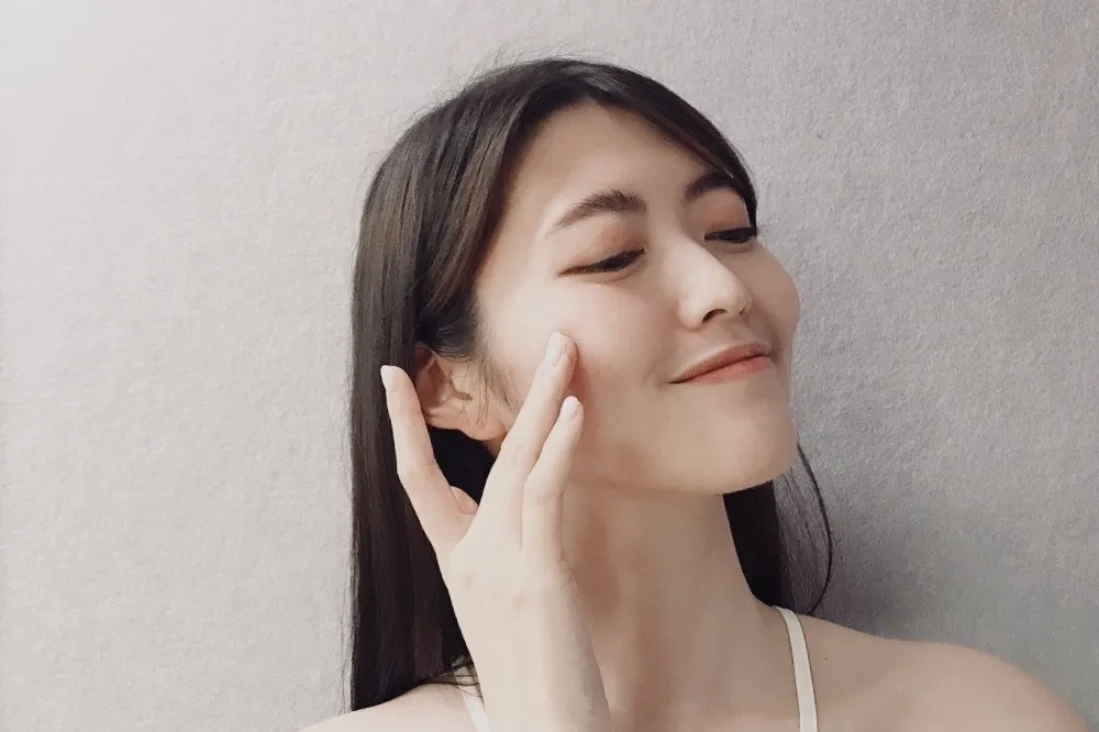 靠伊麗莎白雅頓仙女水與茶香水，完全制霸夏日悶熱！
