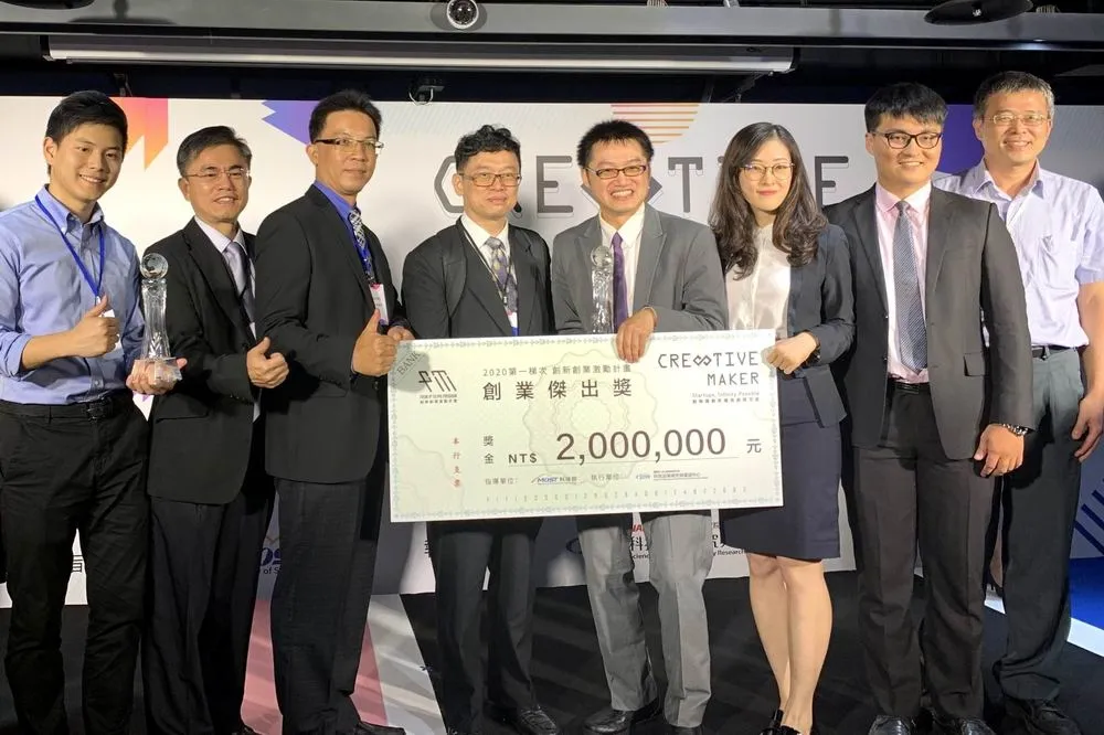 新創團隊「晶易求精」助好孕創生機　獲創業傑出獎200萬