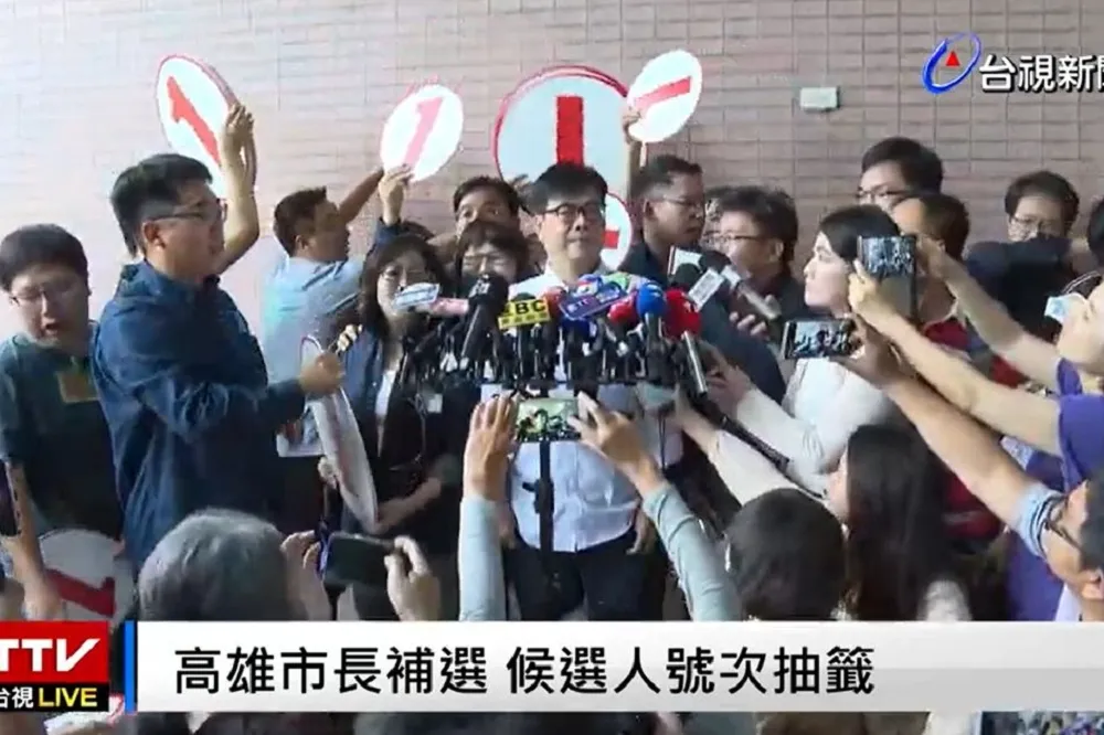 【快訊】高雄市長補選號次出爐　陳其邁1號、吳益政2號、李眉蓁3號