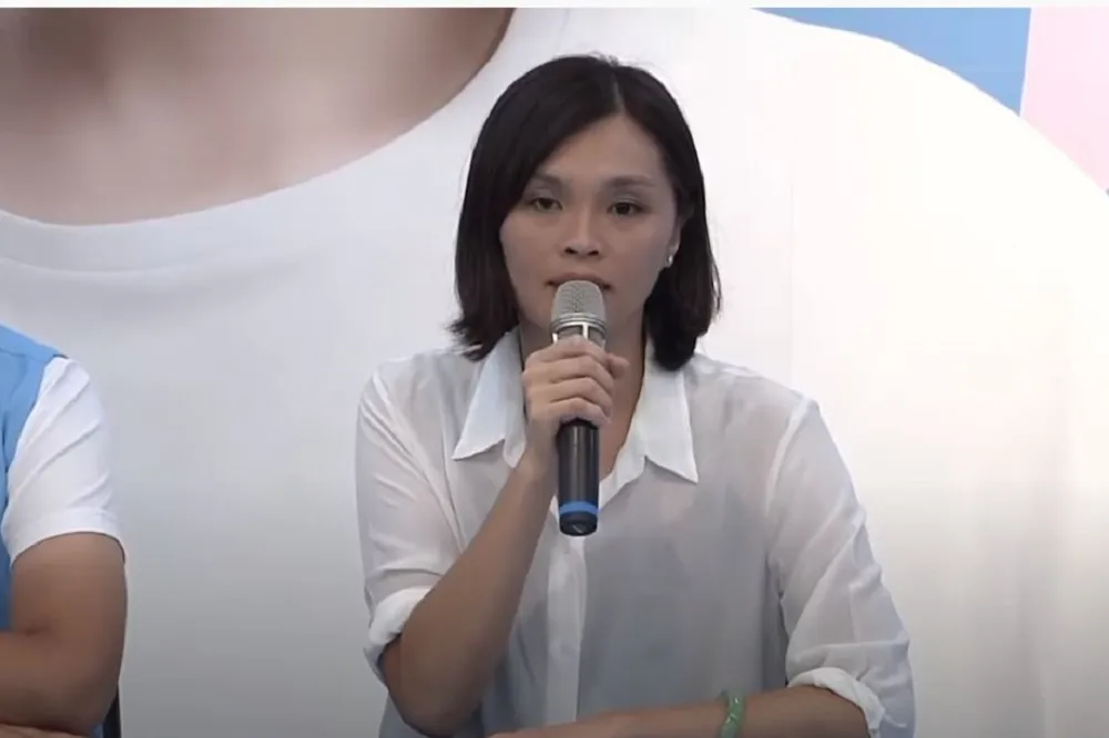 回應論文抄襲爭議60秒火速快閃　李眉蓁：蔡英文回應我就回應