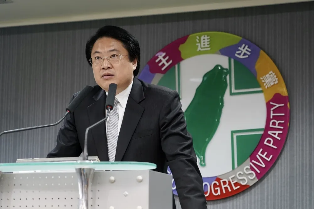 栽培黨內接班人？　蔡英文欽點林右昌接智庫副董　