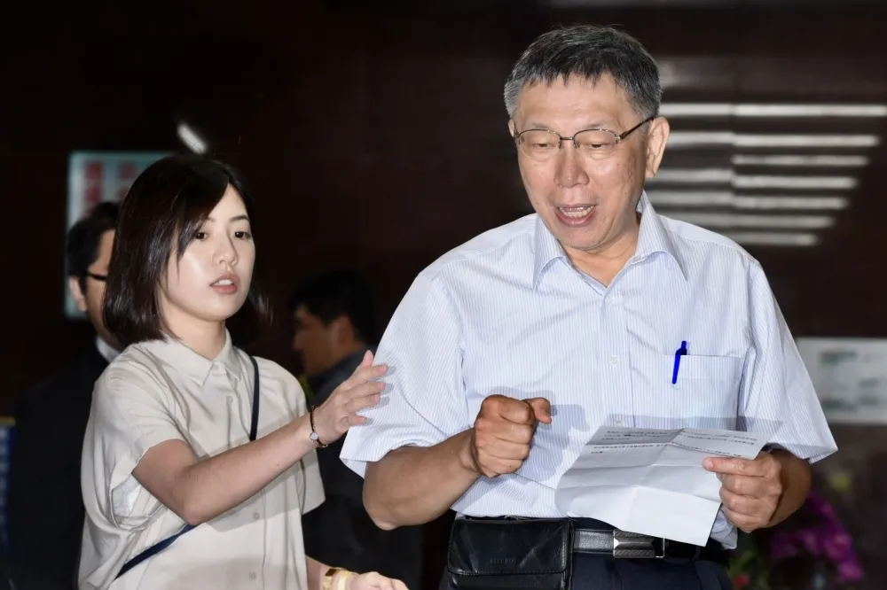 【滅黨危機】黨員大會人數仍不樂觀　民眾黨籲「克服萬難到場」