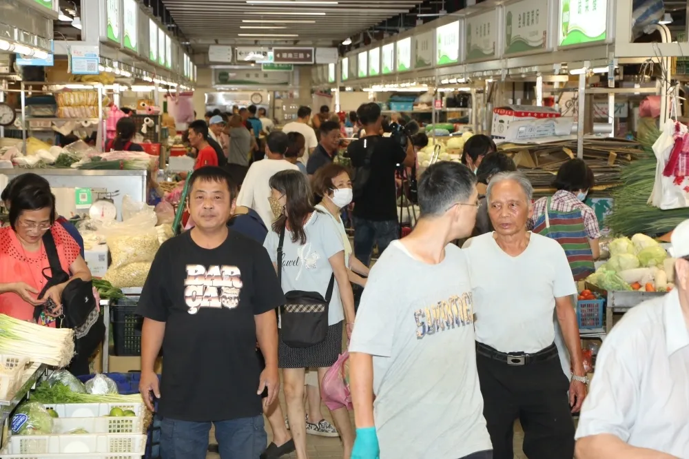 7月消費者信心微幅上升0.66　購買房地產、汽車與3C產品漲最多
